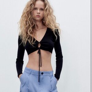 WITH TAG Cute ZARA crop top with laces